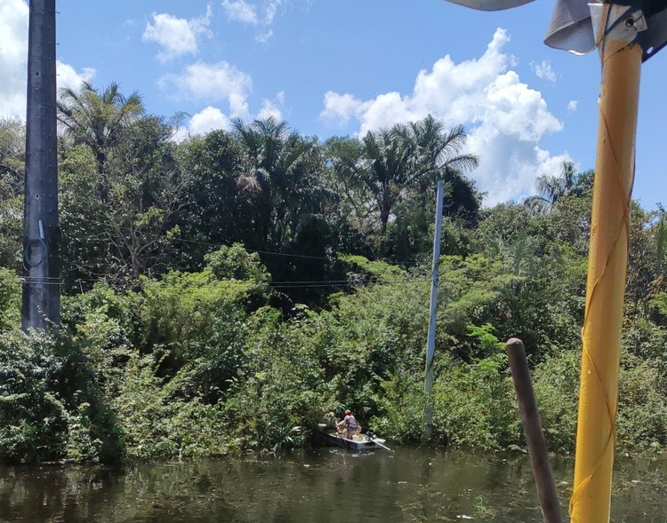 Buscas por paraquedista são retomadas pelo 5° dia em Manaus