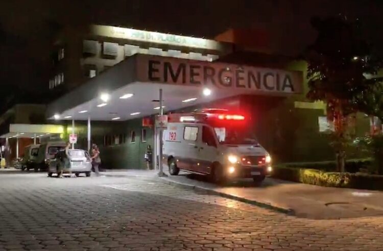 Homem é esfaqueado pelo próprio namorado durante discussão em Manaus