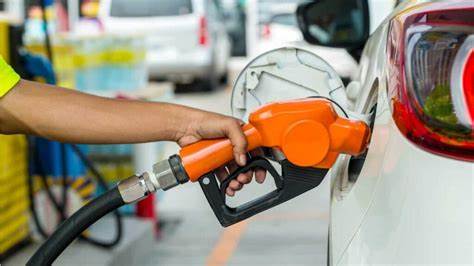 Preço da gasolina vai diminuir a partir de quarta-feira (20)