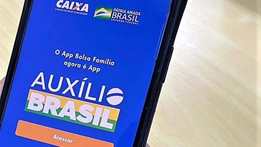 Atenção: Auxílio Brasil com parcela de R$ 600 começa a ser pago nesta terça-feira (9); confira