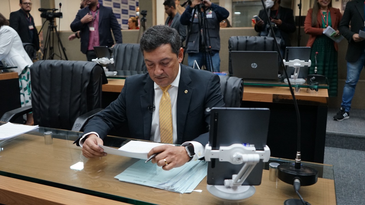 PL de Felipe Souza propõe divulgação de medicamentos fornecidos pelo programa Farmácia Popular