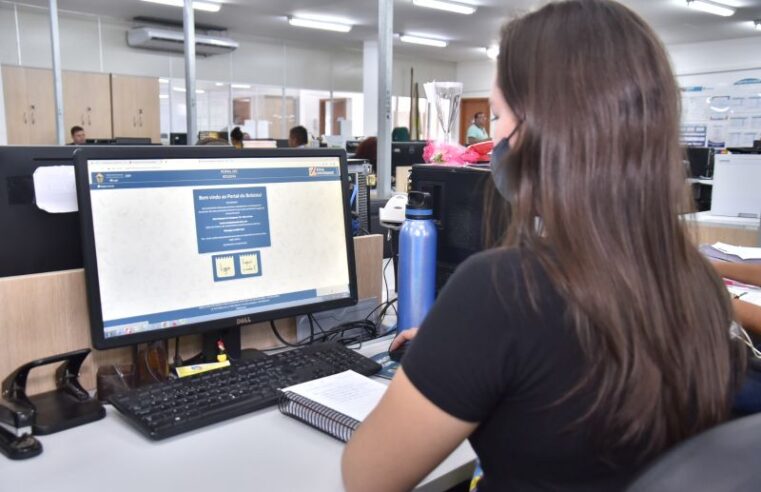 Prefeitura de Manaus abre chamamento para a oferta de vagas no Programa Bolsa Universidade