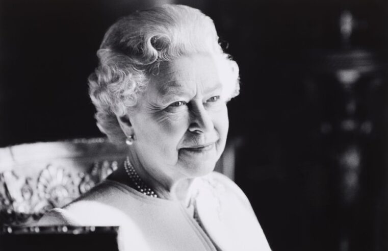 Rainha Elizabeth morre aos 96 anos