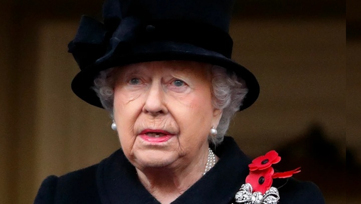Urgente: Rainha Elizabeth passa mal e família real corre para palácio