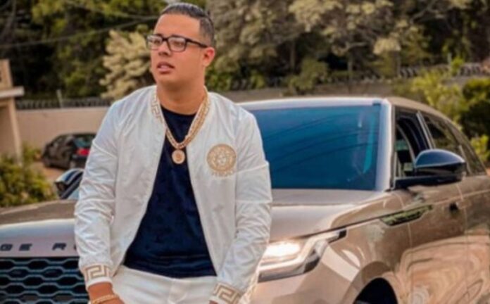 Empresário e marido da cantora Perlla é preso em operação contra esquema de pirâmide 