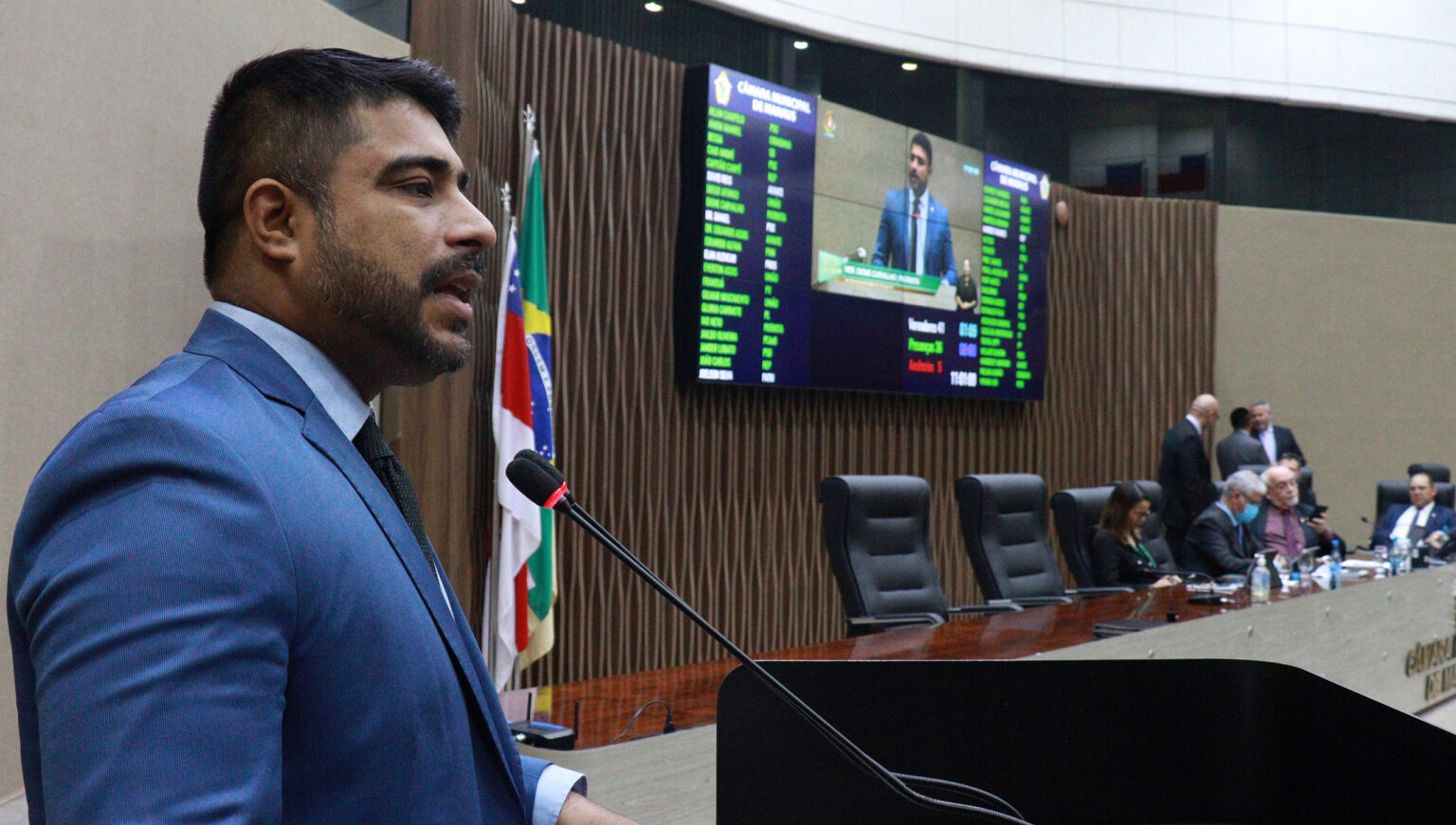 Vereador Dione Carvalho coloca em Pauta na Câmara municipal a segurança nas escolas públicas de Manaus