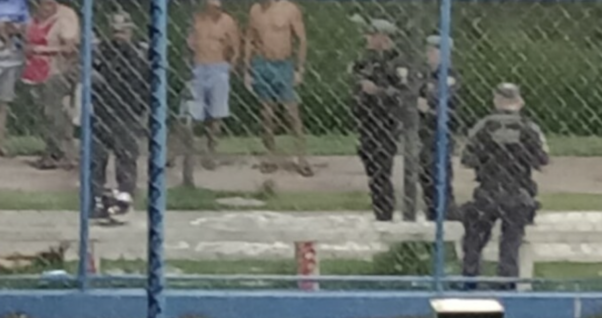 Jovem é execut4do em famosa praça do Centro de Manaus; imagens fortes