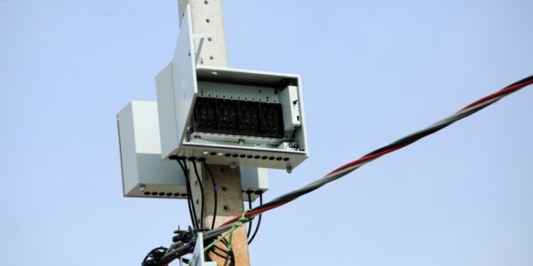 Amazonas energia consegue na justiça liberação da instalação de novos medidores