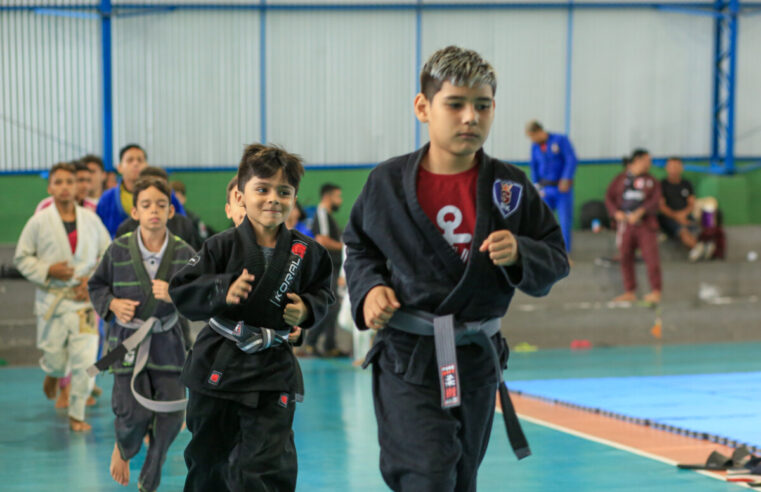 Prefeitura de Manaus inaugura aulas de jiu-jítsu na minivila olímpica do Coroado