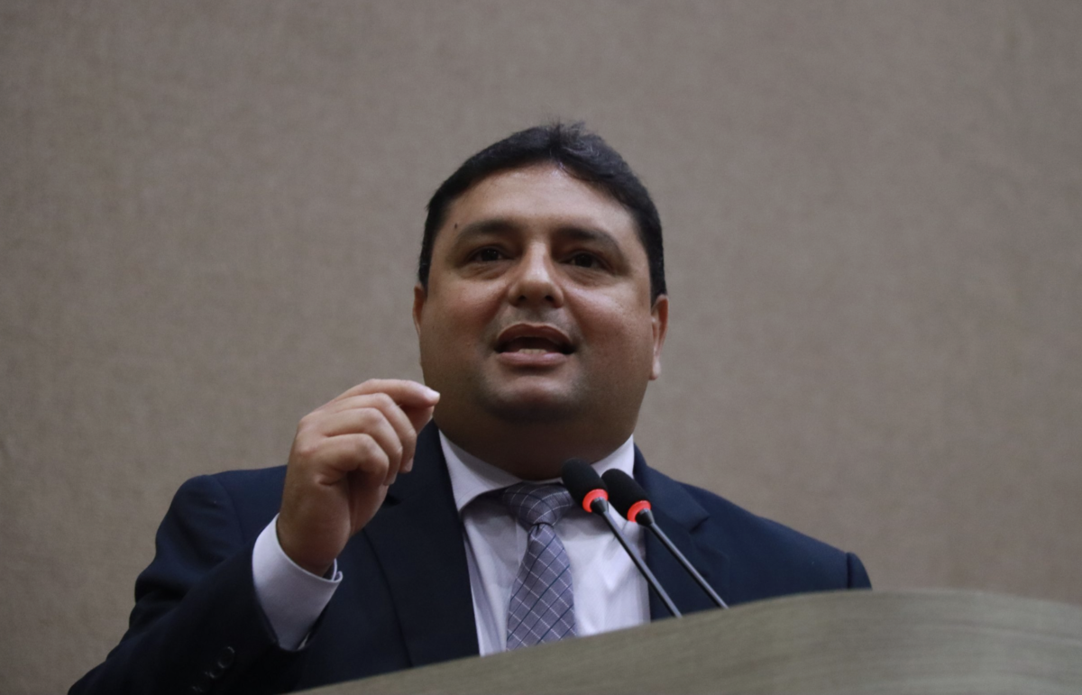 Vereador Caio André assume como prefeito de Manaus em exercício