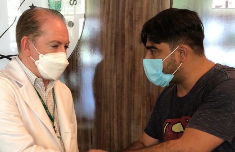 Vereador Dione Carvalho visita estrutura destinada ao atendimento pediátrico no Hospital Universitário Getúlio Vagas.