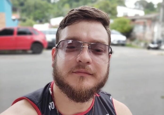 Músico Igor Moreira é morto com cerca de 20 tiros dentro da própria casa, em Manaus