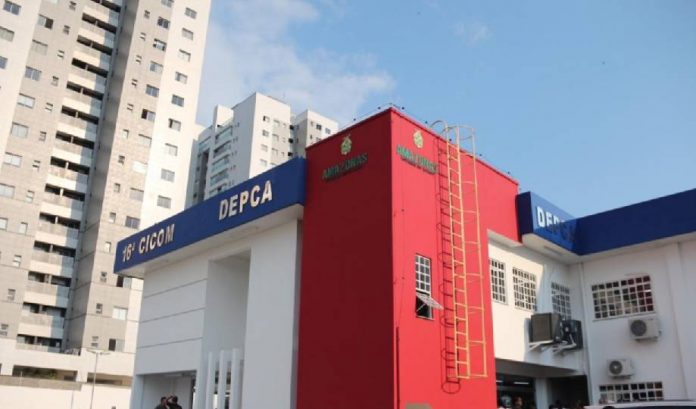 Técnico de enfermagem é preso por apalpar partes íntimas de menor de idade em Manaus