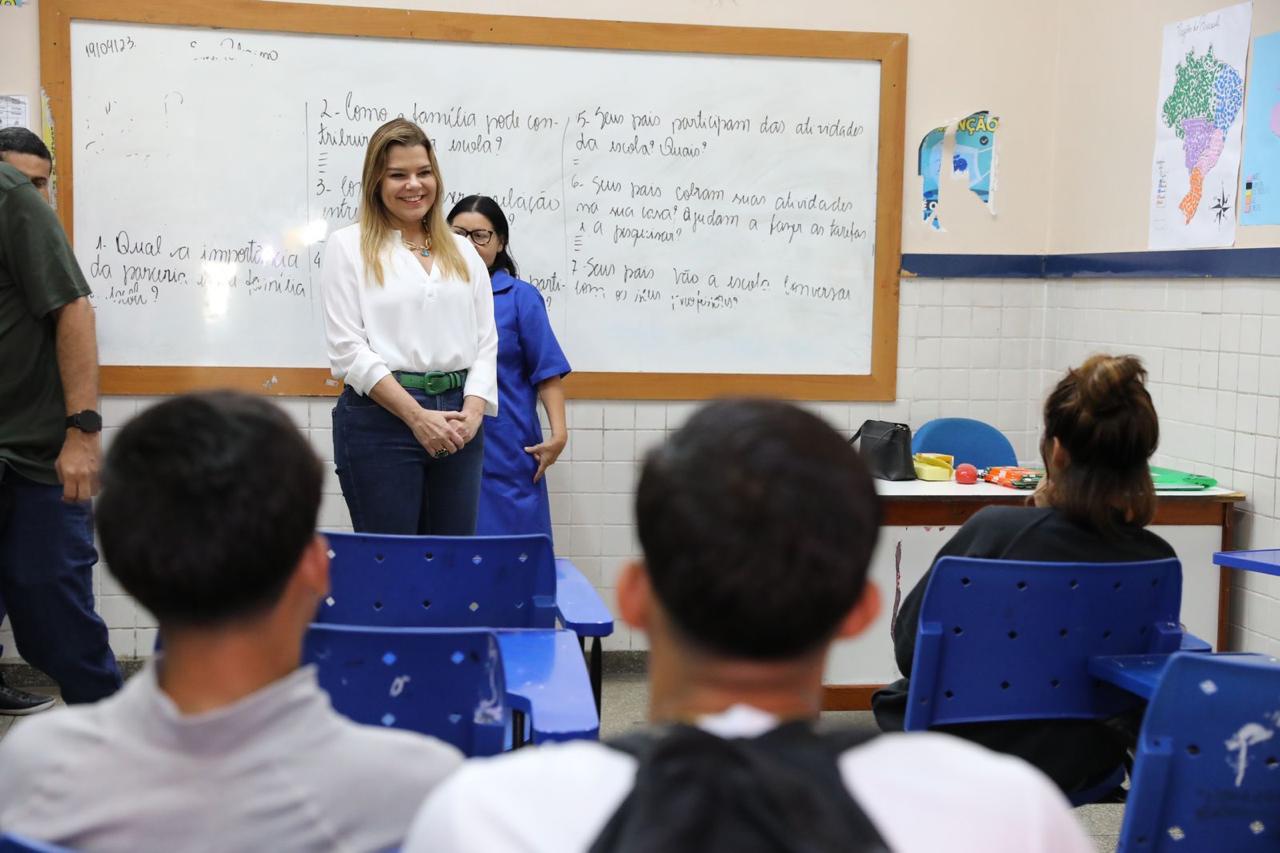 Governo do Amazonas promove ‘Dia D’ de cultura de paz nas unidades de ensino do estado