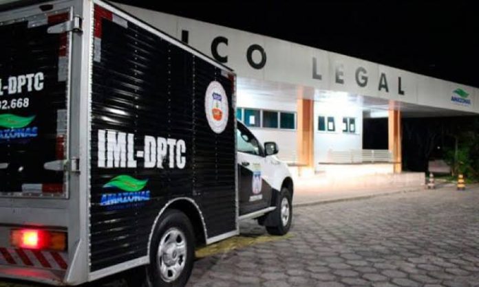 Em Manaus, adolescente de 14 é morto a tiros e facadas no Mutirão