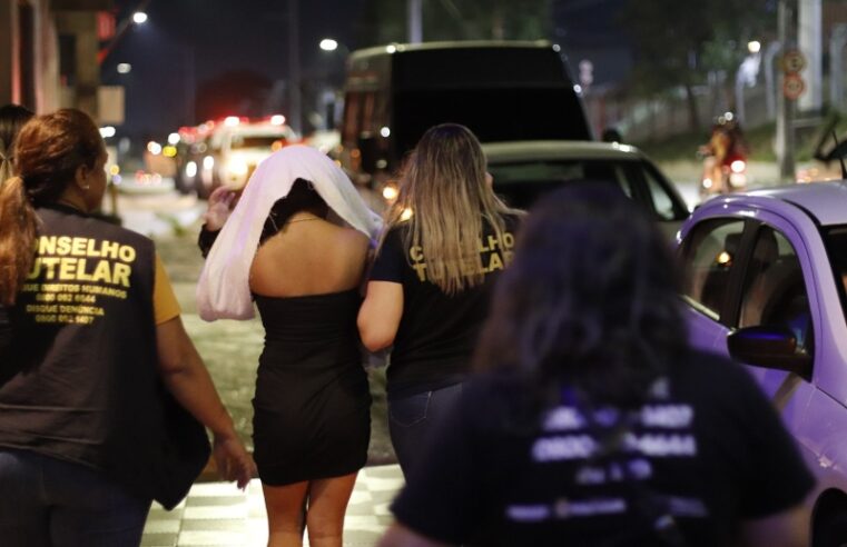 Pousada de Manaus é autuada após adolescente ser flagrada com homem de 40 anos