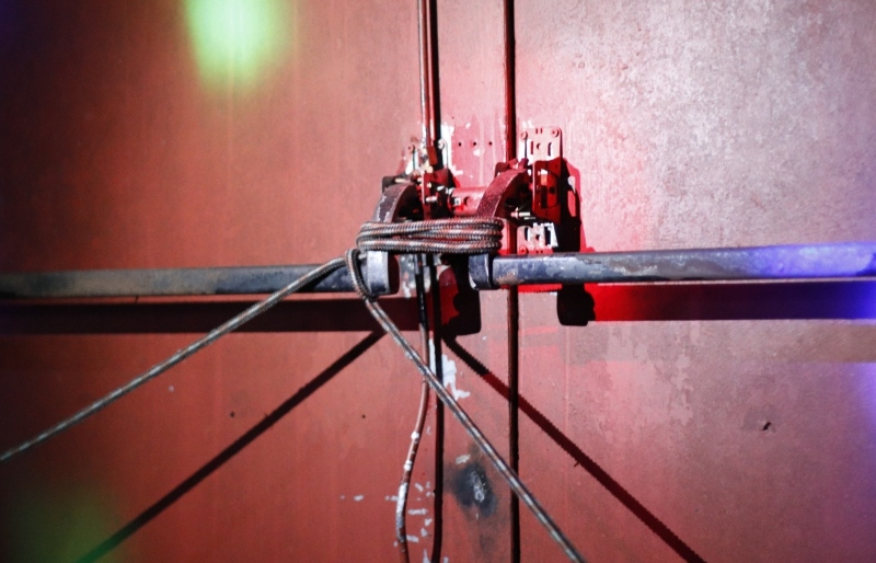 Em Manaus, casa de shows é interditada por estar com a saída de emergência trancada