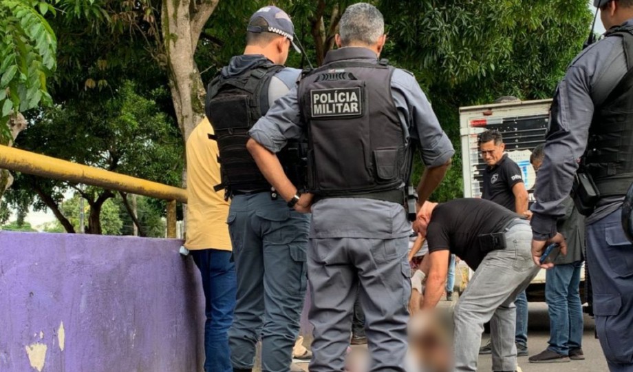 Em Manaus, homem é perseguido e executado na Avenida Brasil