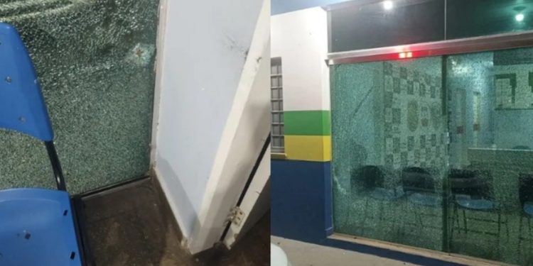 Dois criminosos atiram contra delegacia no Amazonas; funcionários ficam feridos