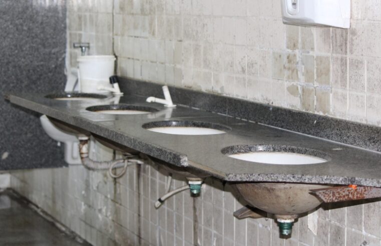 Vandalismo em terminais de ônibus custa à prefeitura mais de R$ 190 mil por ano, em Manaus