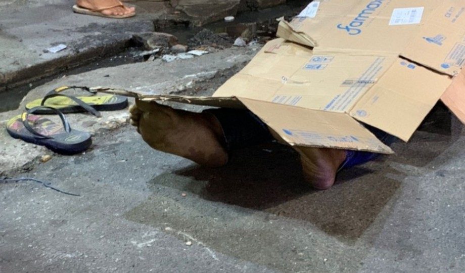 Homem é morto com cerca de oito tiros durante tentativa de assalto no Cidade de Deus em Manaus