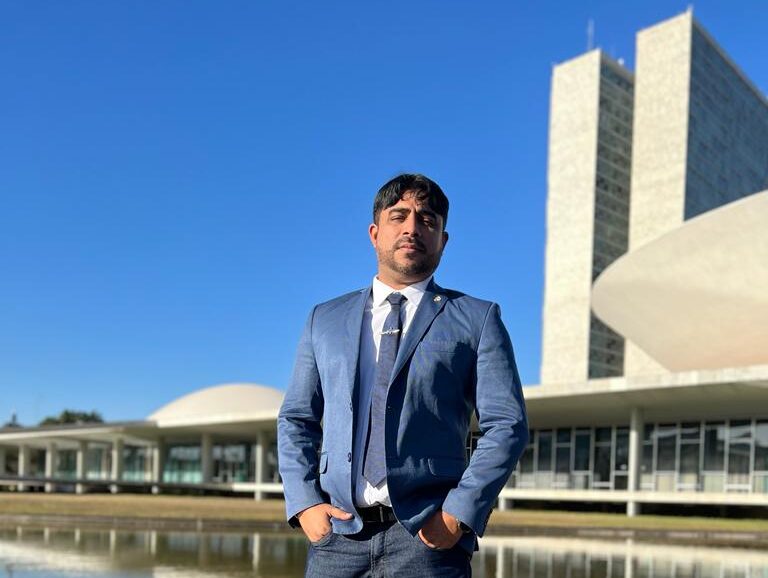 Vereador Dione Carvalho cumpre agenda em Brasília em busca de recursos para as crianças cardiopatas do Amazonas