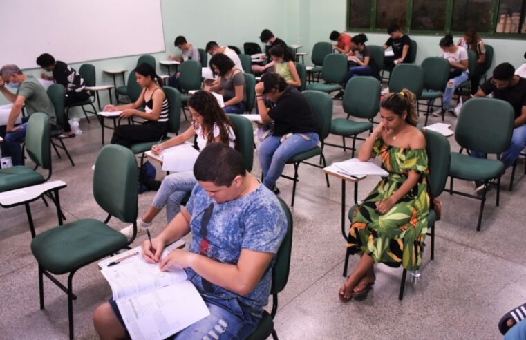 Prazo para solicitar isenção das taxas de inscrição do Vestibular e SIS da UEA termina na sexta-feira (28)