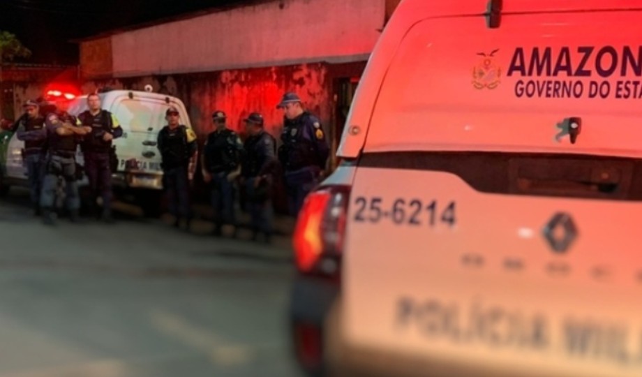 Em Manaus, travesti é morta a tiros em esquina na zona norte da cidade