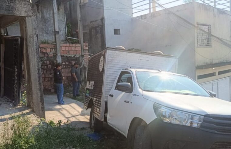 Moradores encontram homem morto dentro de casa no Parque das Laranjeiras em Manaus