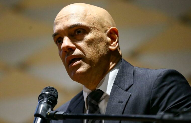 Alexandre de Moraes autoriza quebra de sigilo bancário de Bolsonaro e Michelle