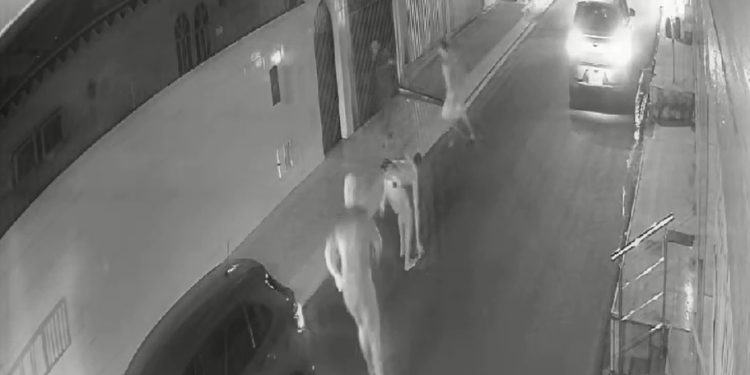 Vídeo: assaltante é imobilizado após tentar assaltar motorista de APP em Manaus