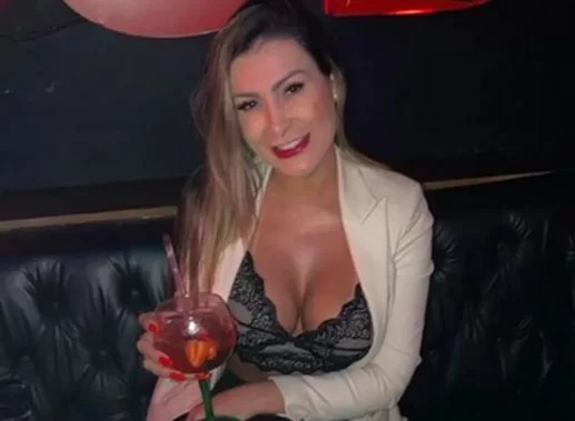 Andressa Urach curte balada após deixar hospital: ‘A vida é muito curta’