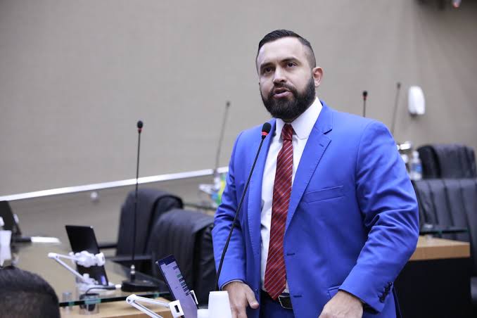 Alemanha e Estados Unidos: deputado George Lins gastou quase R$ 45 mil de dinheiro público em dois meses com viagens￼