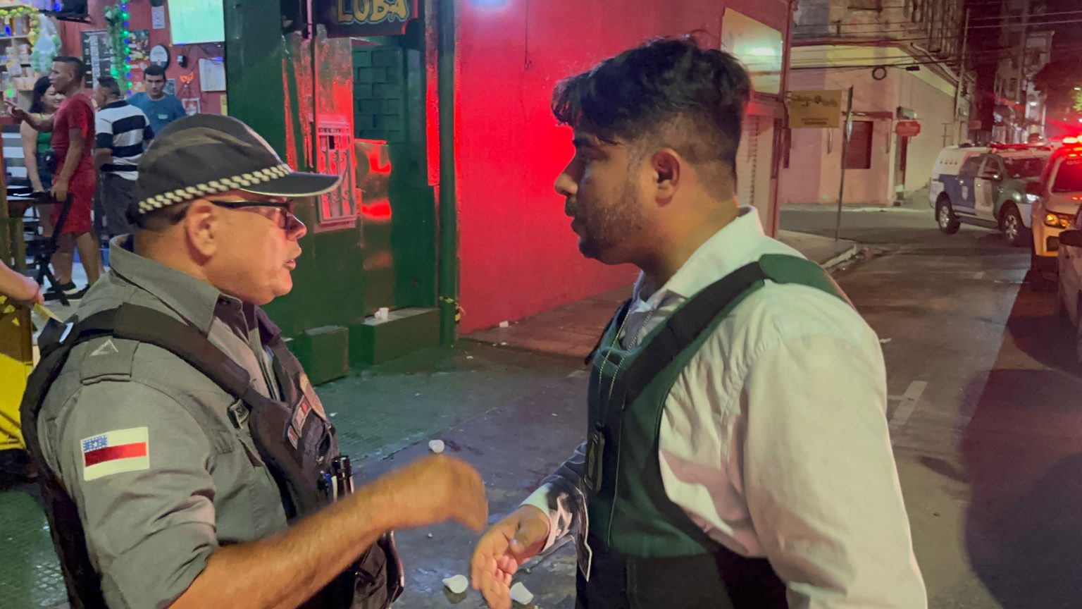 Vereador Dione Carvalho participa de operação “TOLERÂNCIA ZERO” vistoriando 50 estabelecimentos no centro histórico de Manaus