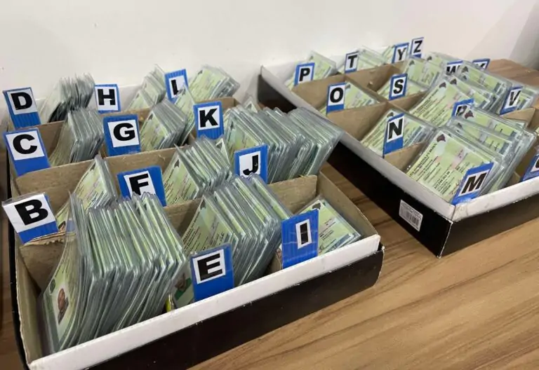Mais de 18 mil Carteiras de Identidade Nacional estão à espera de retirada em Manaus￼