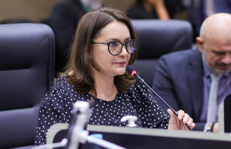 “Dia do Garçom” é proposto por vereadora que destratou profissional da classe na CMM￼