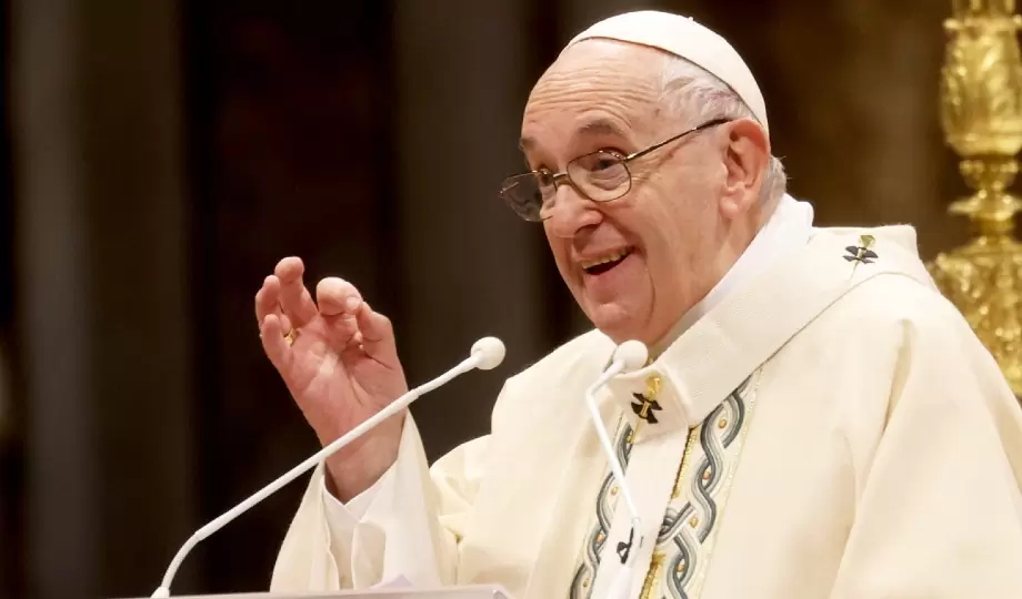 Papa Francisco aprova bênçãos a casais g4ys: “Amor não será sujeito a análise moral”￼