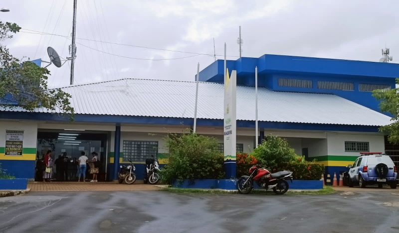 Idoso est*pra criança de 10 anos e oferece dinheiro para ela não contar pra ninguém, em Manacapuru