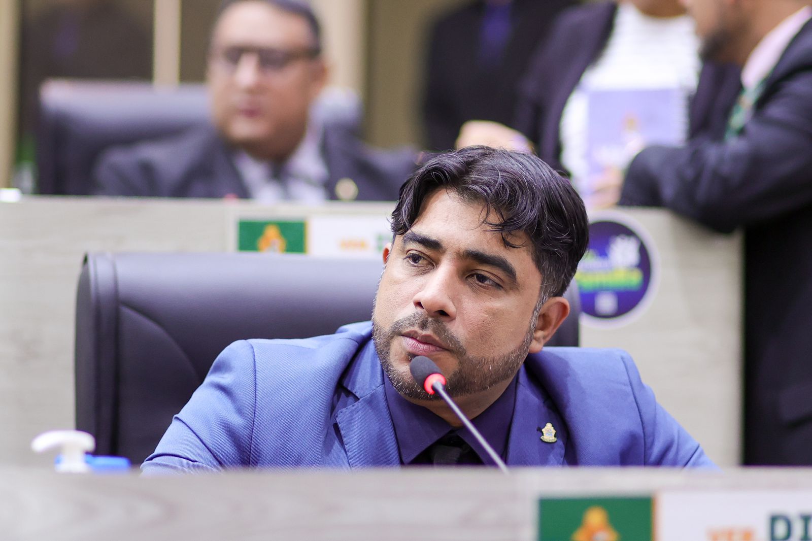 Dione Carvalho apresenta requerimento pedindo o fim da Zona Azul