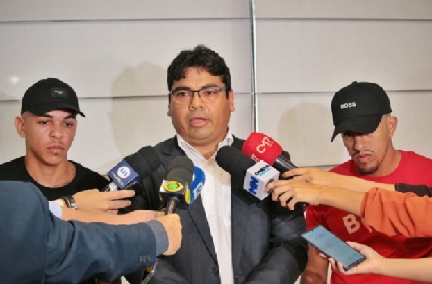 Em Manaus, defesa de Lucas Picolé e Mano Queixo diz que é “impossível a manipulação” de rifas