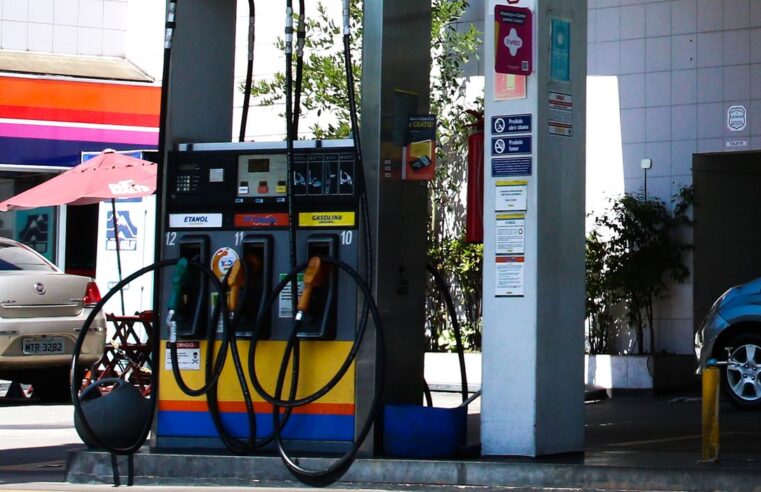 Preço da gasolina dispara e chega a R$ 6,49 em Manaus