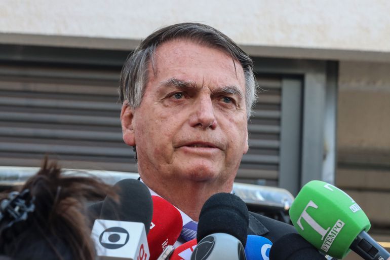 PF diz que Bolsonaro, ex-ministros e militares atuavam em seis núcleos em tentativa de golpe de Estado