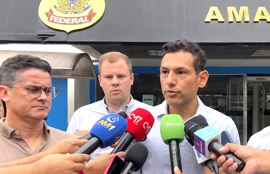 Prefeito de Manaus elogia ação da Polícia Federal contra fake news envolvendo seu nome