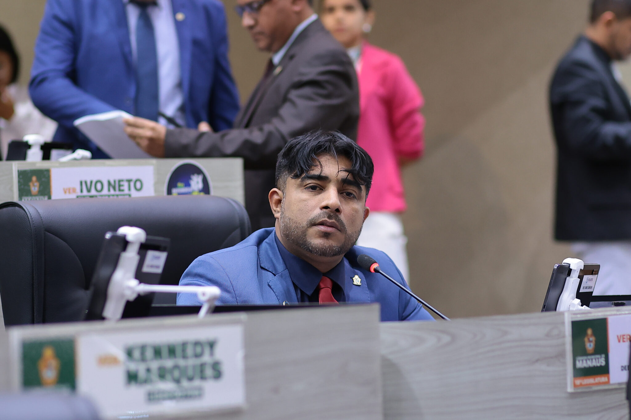 Vereador de Manaus propõe medidas contra ocupações irregulares