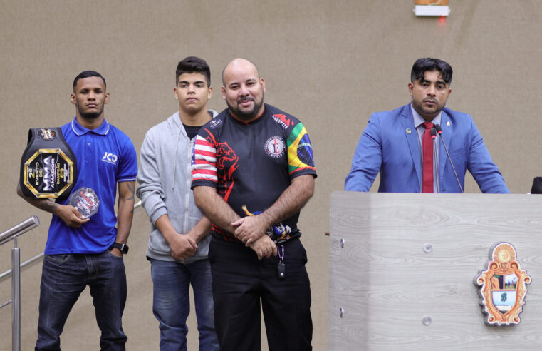 Em discurso na CMM, vereador Dione Carvalho destaca desempenho de atletas MMA