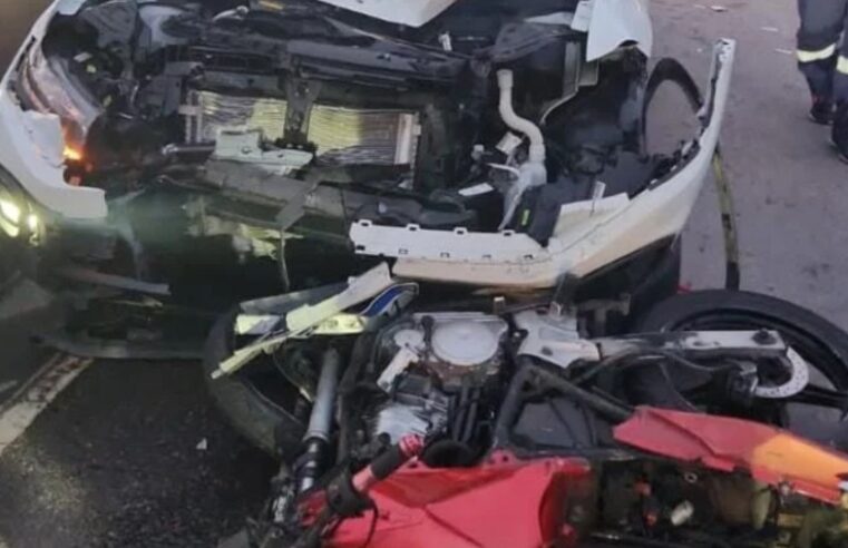 Veículo invade a contramão e atinge motociclista na Zona Centro-Sul de Manaus