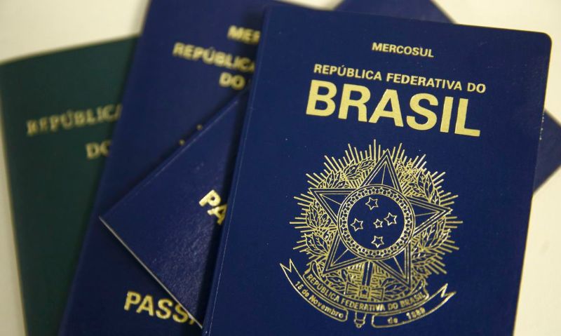 Polícia Federal retoma agendamento online para emissão de passaporte