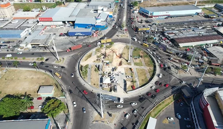 Trânsito será interditado para obras na Bola do Produtor neste sábado