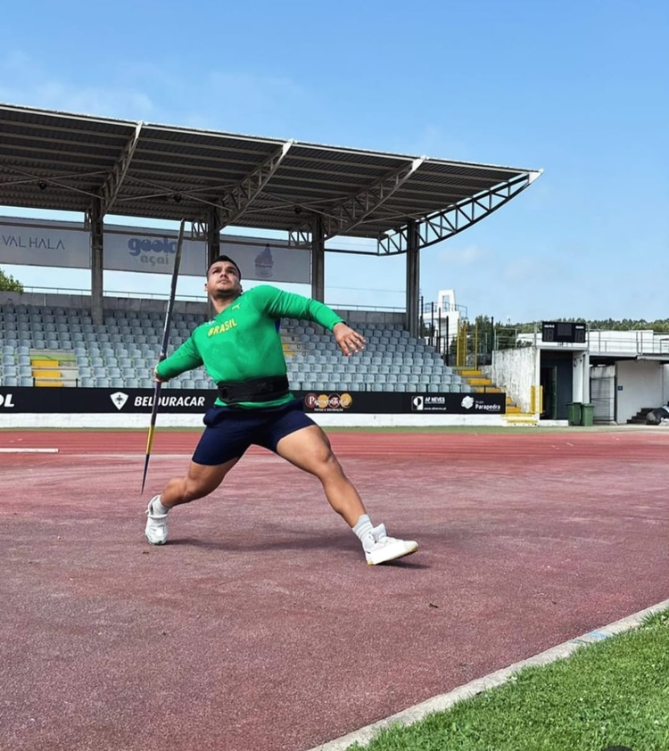 Atleta amazonense Pedro Nunes estreia nas Olimpíadas de Paris na prova de lançamento de dardo