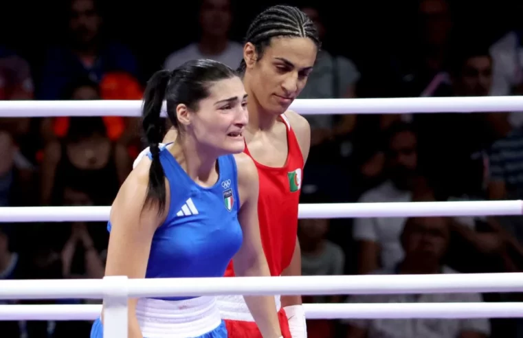 Lutadora italiana abandona combate após golpe de boxeadora transgênero